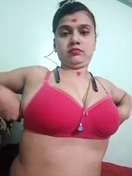 Snapshot of Kavya-Tiwari chatting on May 2026 06:51:02 PM Kavya-Tiwari online show from May 2026 06:51:02 PM
