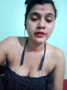 Snapshot of Kavya-Tiwari chatting on June 2026 08:17:01 PM Kavya-Tiwari online show from June 2026 08:17:01 PM