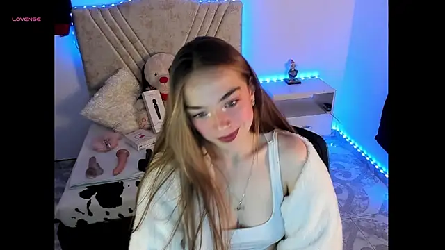 Mia Victoria22 online show from April 2026 03:08:02 AM