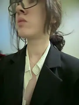 Marryme- online show from November 2025 01:33:01 PM