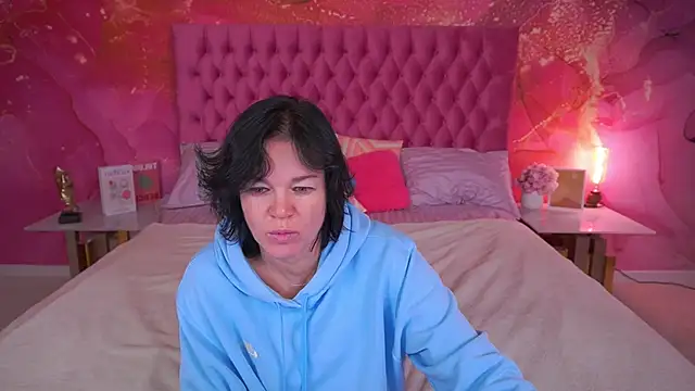 PleasureWeCouple online show from September 2025 05:57:01 AM