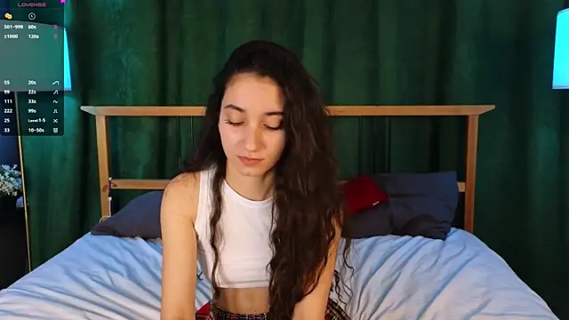 BettyMaldonado online show from September 2025 07:15:02 AM