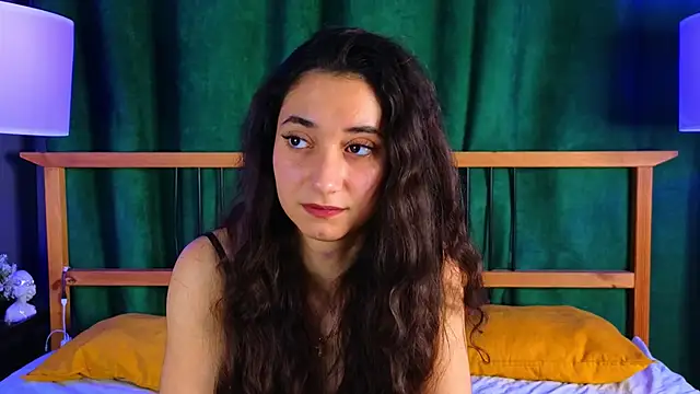 BettyMaldonado online show from November 2025 07:12:02 AM