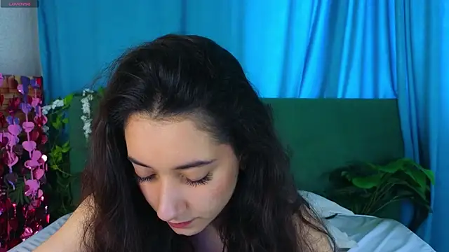 BettyMaldonado online show from March 2026 07:17:01 AM