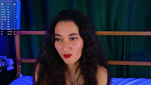 BettyMaldonado online show from November 2025 06:40:02 AM