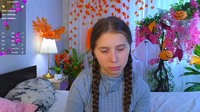 CatherineRichards online show from October 2025 09:54:01 AM
