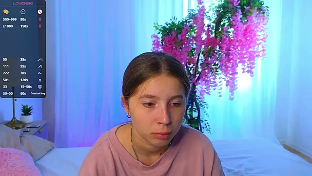 CatherineRichards online show from September 2025 08:26:02 AM
