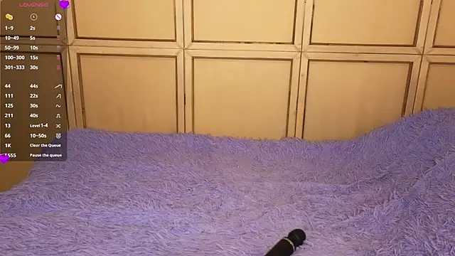 Snapshot of Animenici chatting on September 2025 03:06:01 PM Animenici online show from September 2025 03:06:01 PM