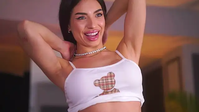 Snapshot of LalaRoze chatting on December 2025 07:52:01 PM LalaRoze online show from December 2025 07:52:01 PM