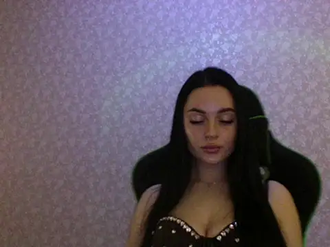 Snapshot of Lulii24 chatting on March 2026 01:07:01 AM Lulii24 online show from March 2026 01:07:01 AM
