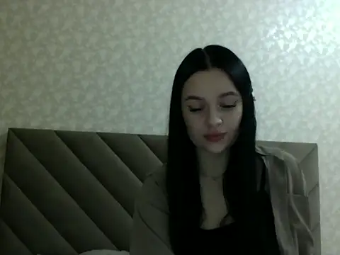 Snapshot of Lulii24 chatting on October 2025 10:53:01 PM Lulii24 online show from October 2025 10:53:01 PM