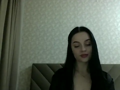 Snapshot of Lulii24 chatting on October 2025 12:42:01 AM Lulii24 online show from October 2025 12:42:01 AM