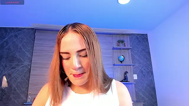 MadisonAnngel online show from November 2025 09:04:01 PM