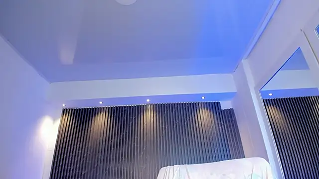 MadisonAnngel online show from November 2025 07:58:01 PM