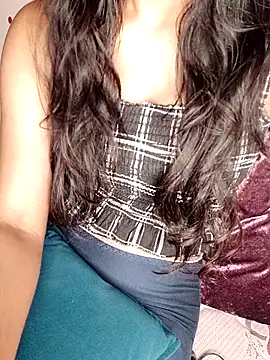 trending tamizhachii online show from October 2025 05:59:02 PM