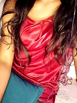 trending tamizhachii online show from November 2025 04:49:02 AM