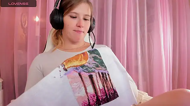 Anabel-Candy online show from October 2025 06:15:02 AM
