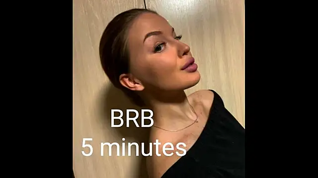 LaurennHill online show from September 2025 12:16:02 AM