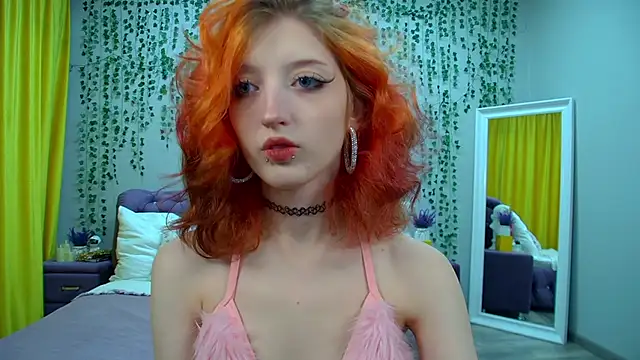 MistyMarlo online show from November 2025 05:28:01 PM