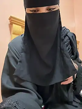  Laiali  online show from April 2026 03:42:02 PM