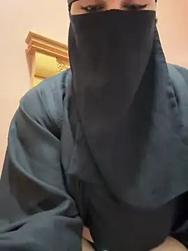  Laiali  online show from February 2026 08:53:01 PM