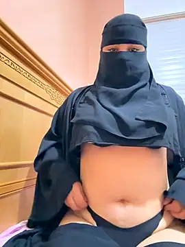 Snapshot of _Laiali_ chatting on September 2025 12:34:02 PM Laiali online show from September 2025 12:34:02 PM