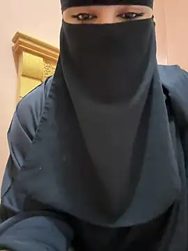 Snapshot of _Laiali_ chatting on July 2026 02:39:02 PM Laiali online show from July 2026 02:39:02 PM