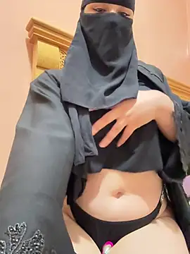  Laiali  online show from February 2026 09:27:02 PM