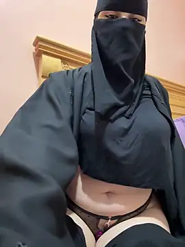  Laiali  online show from March 2026 10:16:01 PM