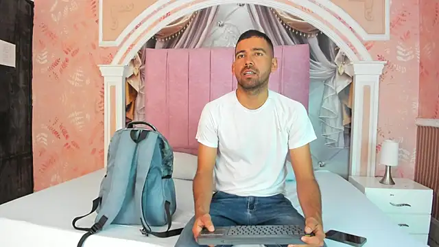 magnus serket online show from January 2026 11:48:01 AM