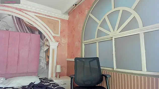 magnus serket online show from October 2025 11:33:01 AM