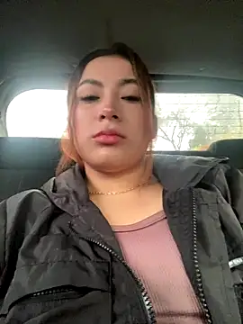 MacarenaRosse online show from November 2025 07:50:01 PM