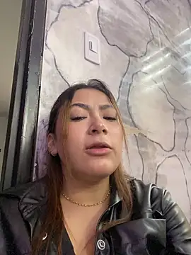 MacarenaRosse online show from November 2025 07:58:02 PM