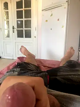 louaisex online show from September 2025 02:21:02 PM