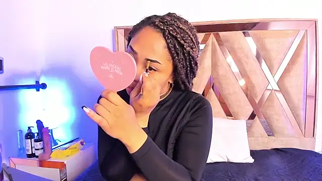 Snapshot of Katy_ortiiz chatting on November 2025 11:32:01 AM Katy ortiiz online show from November 2025 11:32:01 AM