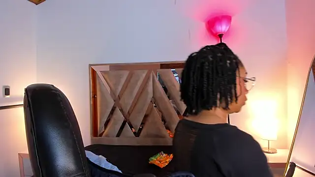 Katy ortiiz online show from February 2026 11:44:02 AM