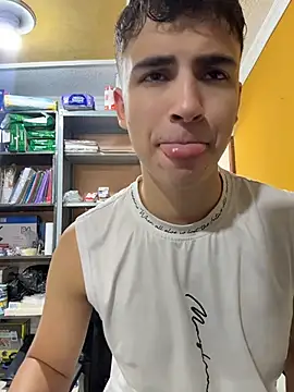 Snapshot of AdrianRinaldi chatting on April 2026 04:04:02 PM AdrianRinaldi online show from April 2026 04:04:02 PM