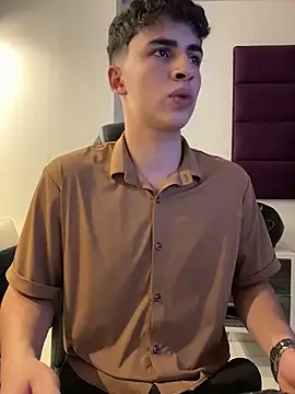 AdrianRinaldi online show from January 2026 08:18:02 PM