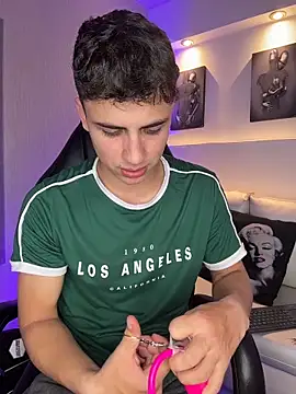 AdrianRinaldi online show from March 2026 08:11:02 PM