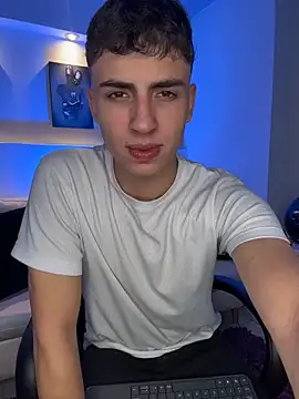 AdrianRinaldi online show from March 2026 08:08:01 PM