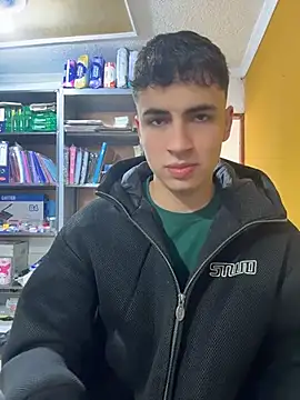 Snapshot of AdrianRinaldi chatting on May 2026 01:50:01 PM AdrianRinaldi online show from May 2026 01:50:01 PM