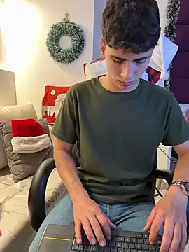 AdrianRinaldi online show from December 2025 08:14:02 PM