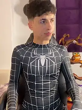 AdrianRinaldi online show from October 2025 07:57:02 PM