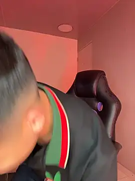 AdrianRinaldi online show from March 2026 02:04:02 AM