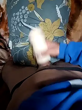 santiidamm online show from February 2026 04:33:01 AM