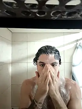 Rafael Mendezz online show from December 2025 06:20:02 PM