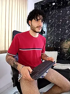 Rafael Mendezz online show from February 2026 08:50:02 PM