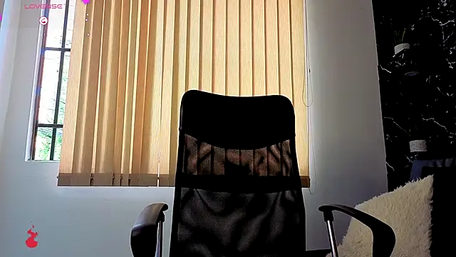 Snapshot of Rafael_Mendezz chatting on November 2025 08:09:02 PM Rafael Mendezz online show from November 2025 08:09:02 PM