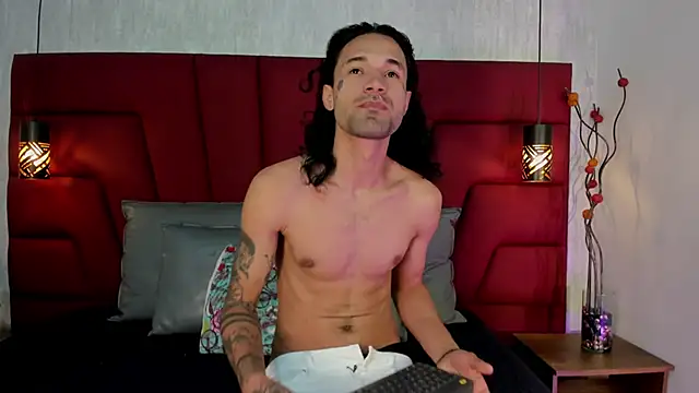 Hisoka 011 online show from September 2025 11:49:02 AM