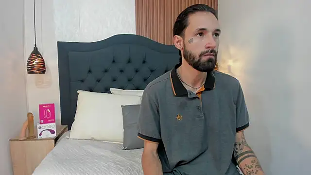 Hisoka 011 online show from April 2026 07:37:01 PM